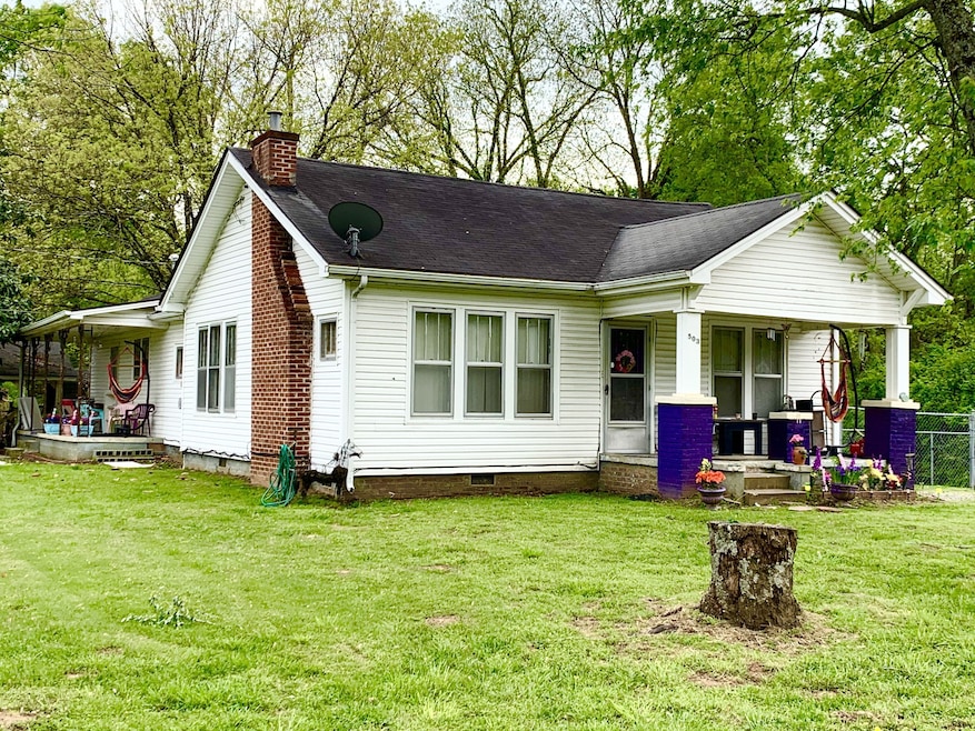 503 Riverview Dr, Shelbyville, TN 37160 - photo 1