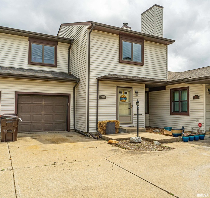 2348 Railsplitter Ave, Lincoln, IL 62656 - photo 1