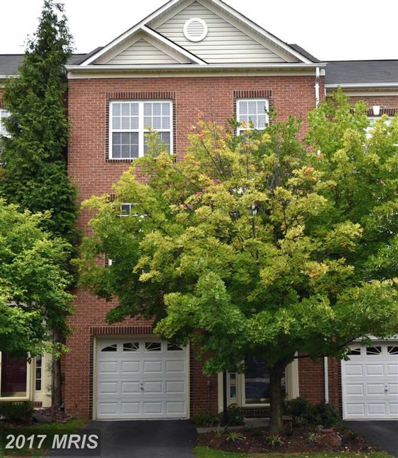 12954 Park Crescent Cir, Herndon, VA 20171 - photo 1