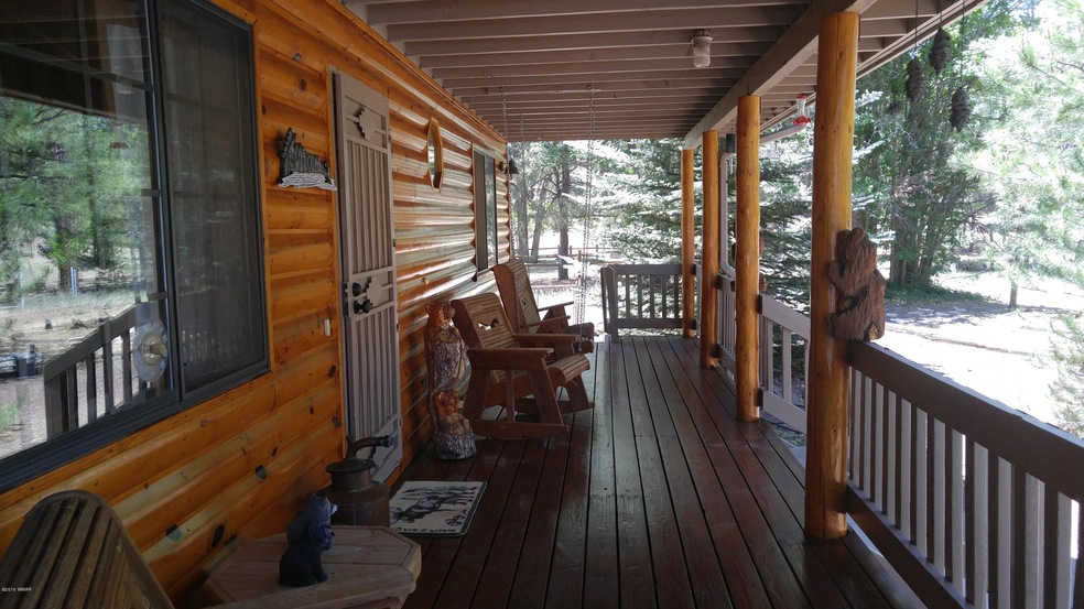 COVERED FRONT DECK