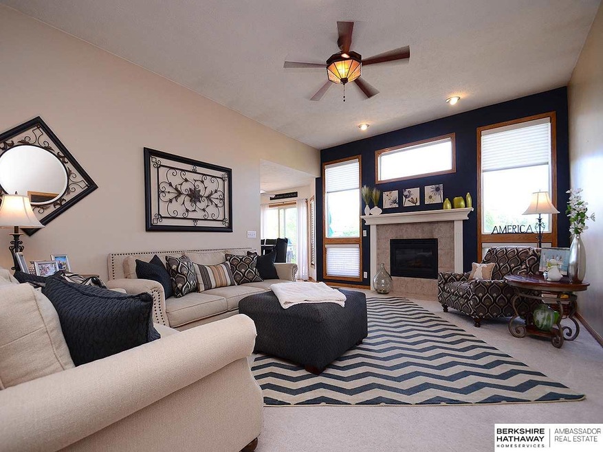 Floor to ceiling windows overlooking the lake!