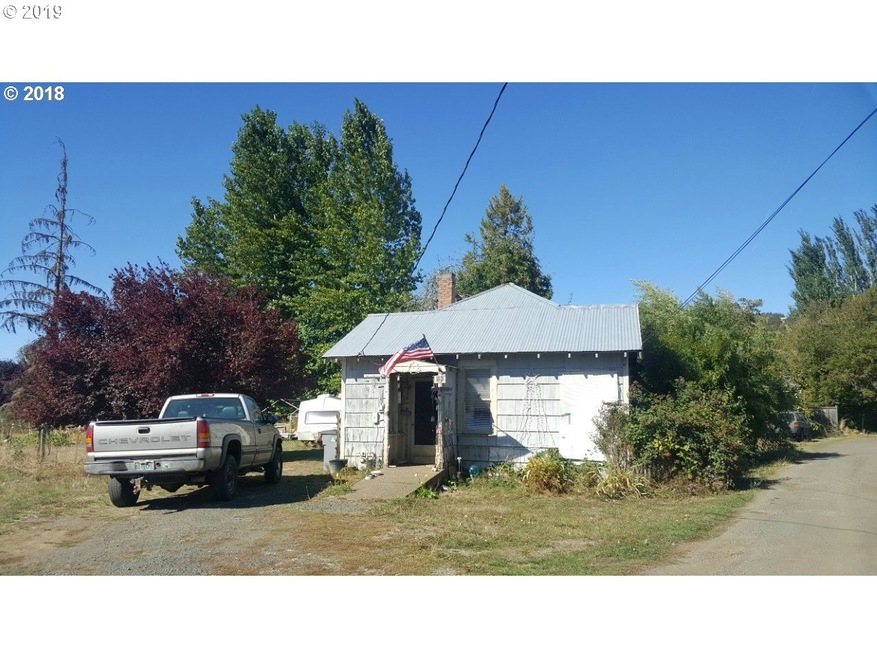 350 NE Faulconer St, Sheridan, OR 97378 - photo 1