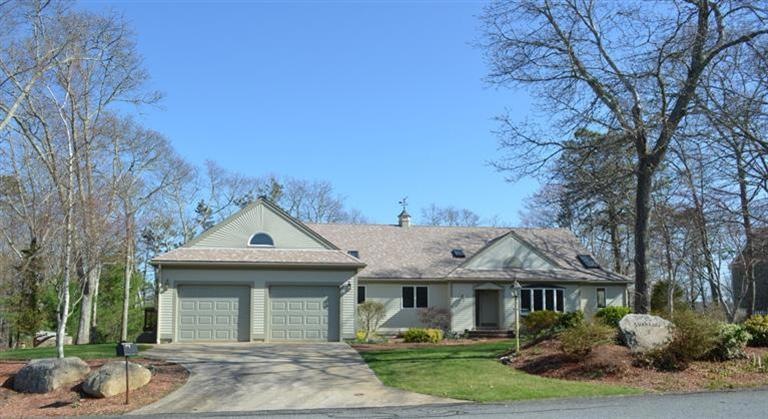 2 Blue Water Ln, North Falmouth, MA 02556 - photo 1