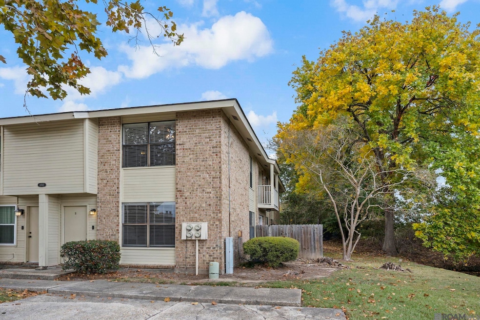 8060 Pennth Ave unit B, Baton Rouge, LA 70809 - photo 1