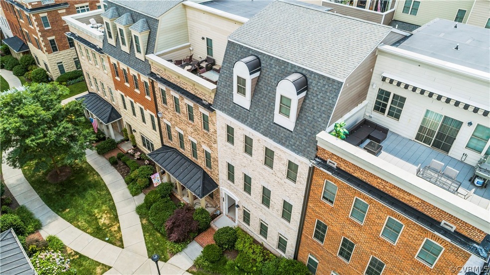 3820 Duckling Walk is the second unit in, facing a