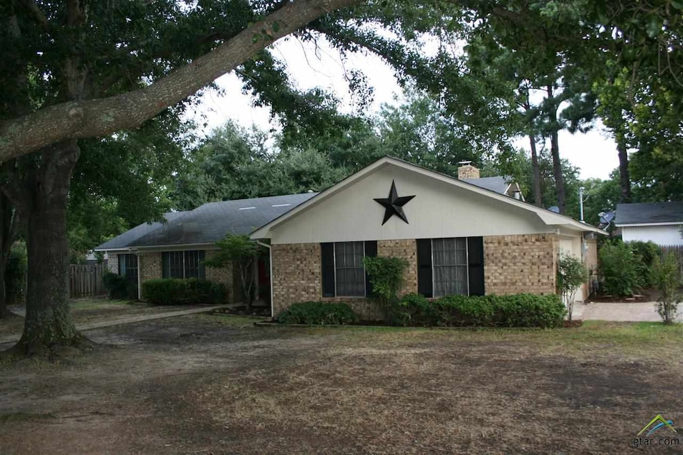 725 Rice Rd, Tyler, TX 75703 - photo 1