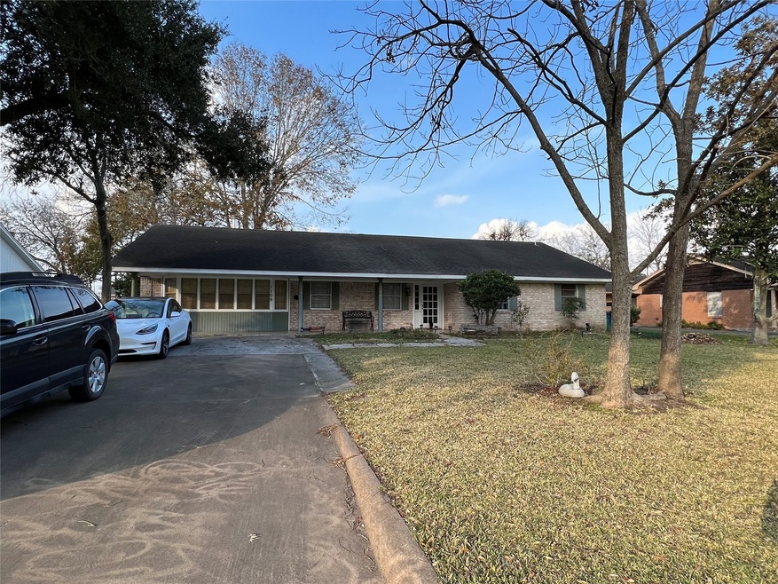 1109 Timber Ln, Rosenberg, TX 77471 - photo 1