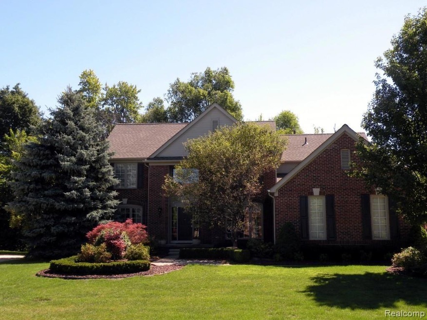 4198 Blue Heron Dr, Auburn Hills, MI 48326 - photo 1