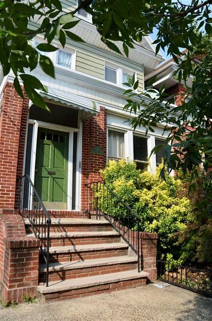 122 Shippen St unit 3, Weehawken, NJ 07086 - photo 1