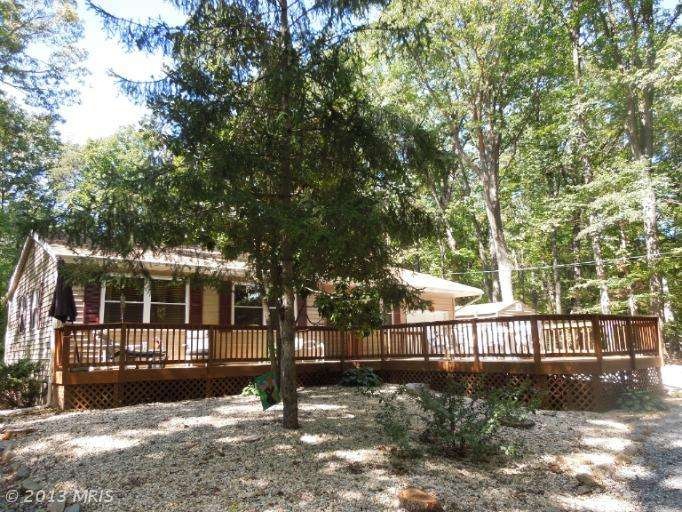 476 Shenandoah River Dr, Harpers Ferry, WV 25425 - photo 1