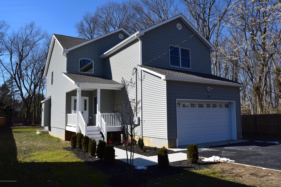 133 Magnolia Ln, Middletown, NJ 07748 - photo 1