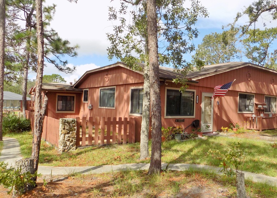 139 Magnolia Loop