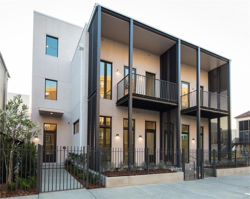 1530 Felicity St unit 1, New Orleans, LA 70130 - photo 1