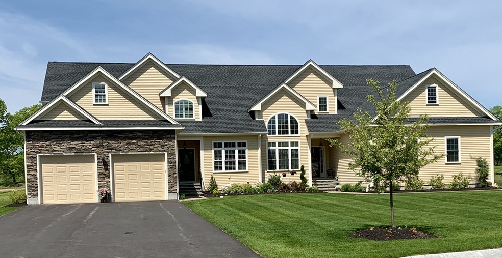 57 Fairway View Dr unit 57, Sutton, MA 01590 - photo 1