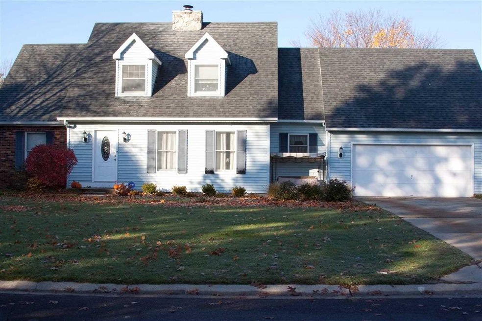 Great Home just minutes from PENN High School.