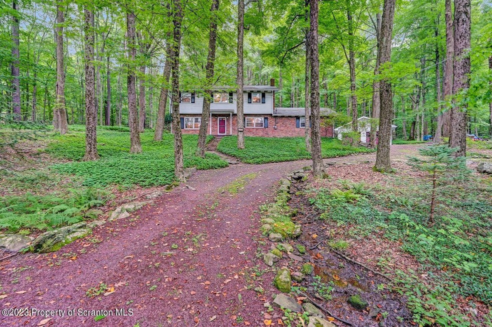 103 Wilcrest Rd, Roaring Brook Township, PA 18444 - photo 1