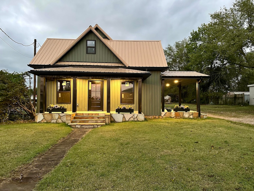 306 W 3rd St, Miller, MO 65707 - photo 1