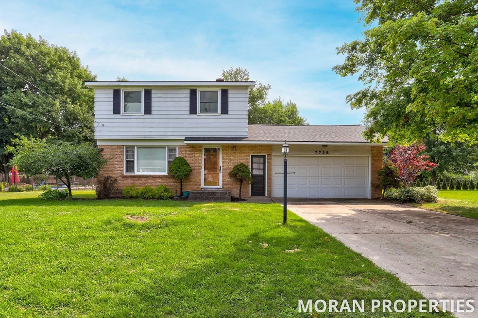 7738 Hearthway Ave, Jenison-1