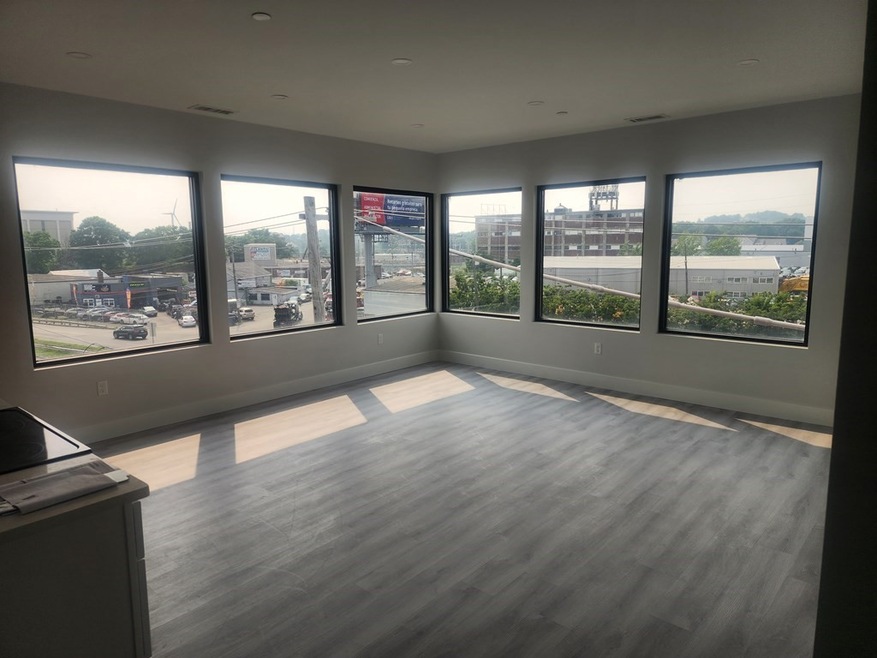 333 Lee Burbank Hwy unit 2-3, Revere, MA 02151 - photo 1