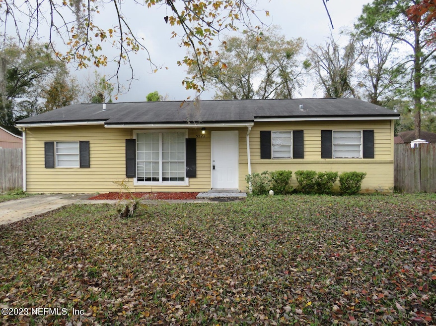 5522 Green Forest Dr, Jacksonville, FL 32244 - photo 1