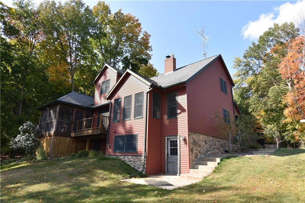 W14693 Plummer Rd, Weyerhaeuser, WI 54895 - photo 1