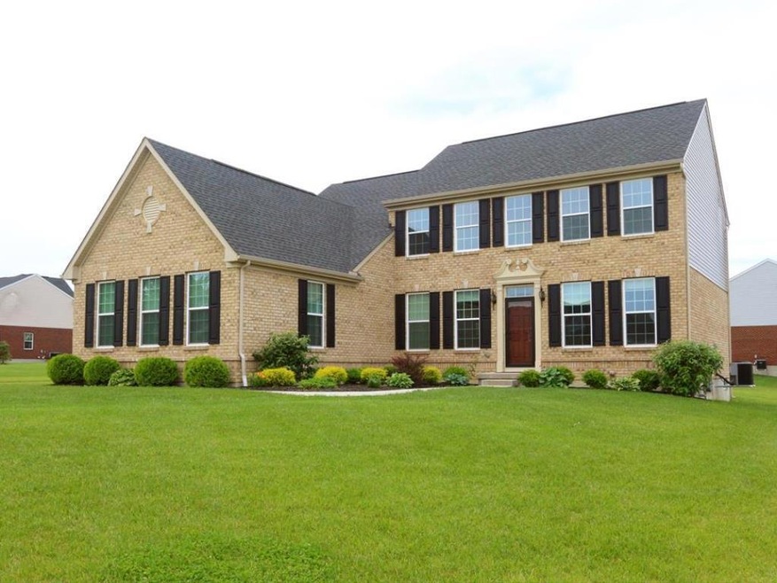 5015 Lakota Woods Dr, Liberty Township, OH 45044 - photo 1