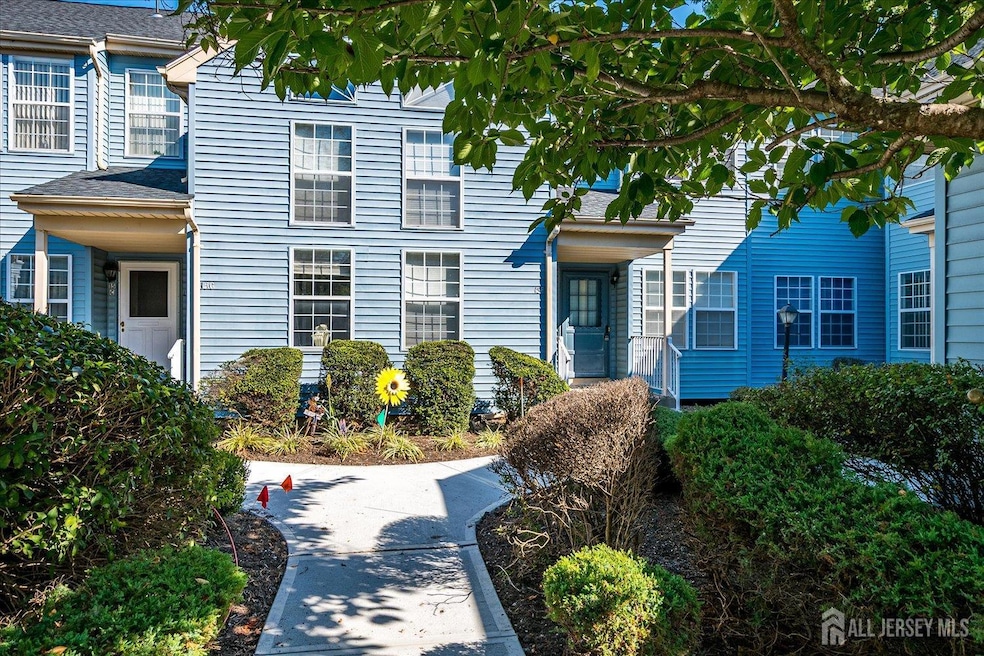 Under Contract $259,900