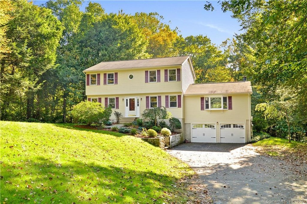 466 Yellow Brick Rd, Orange, CT 06477 - photo 1