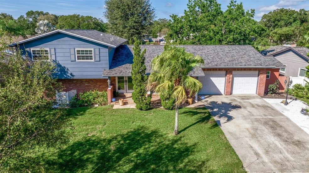 7112 Pat Blvd, Tampa, FL 33615 - photo 1