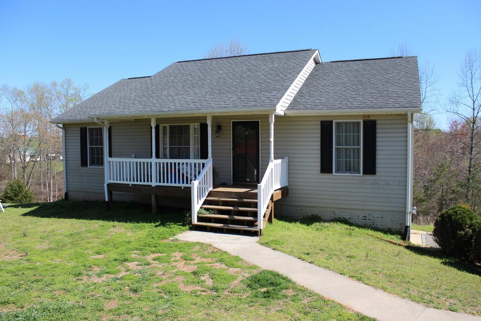 1262 CARROLL RD - FRONT