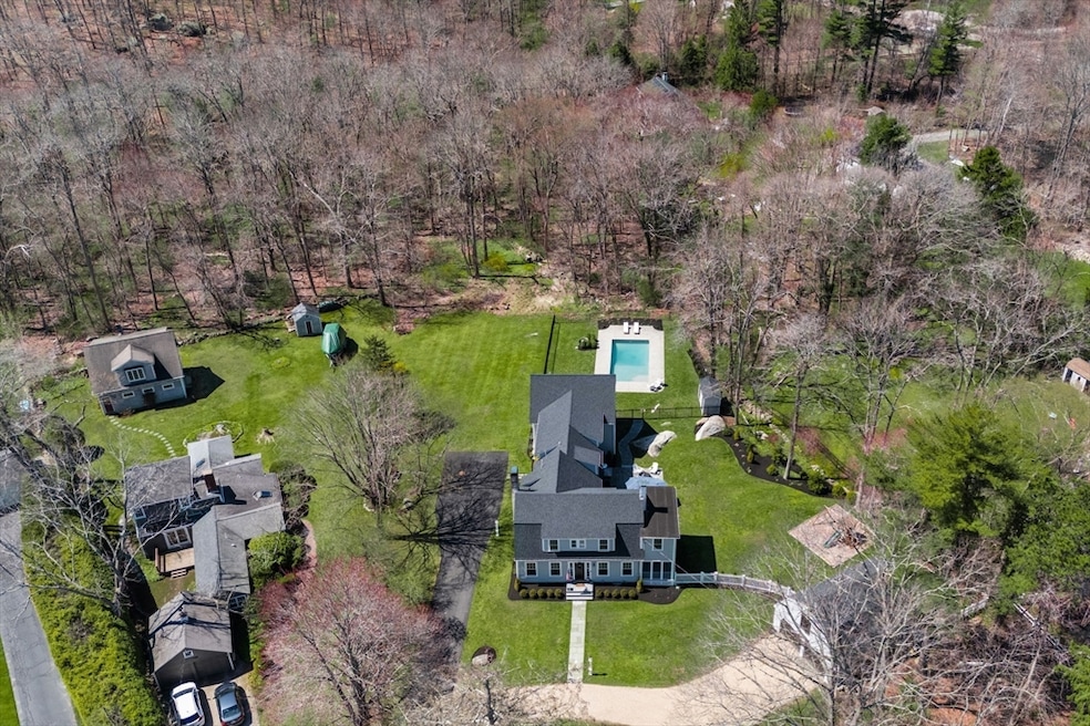 Sold $2,295,000 • Co-Listing Agent