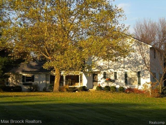 4876 Keithdale Ln