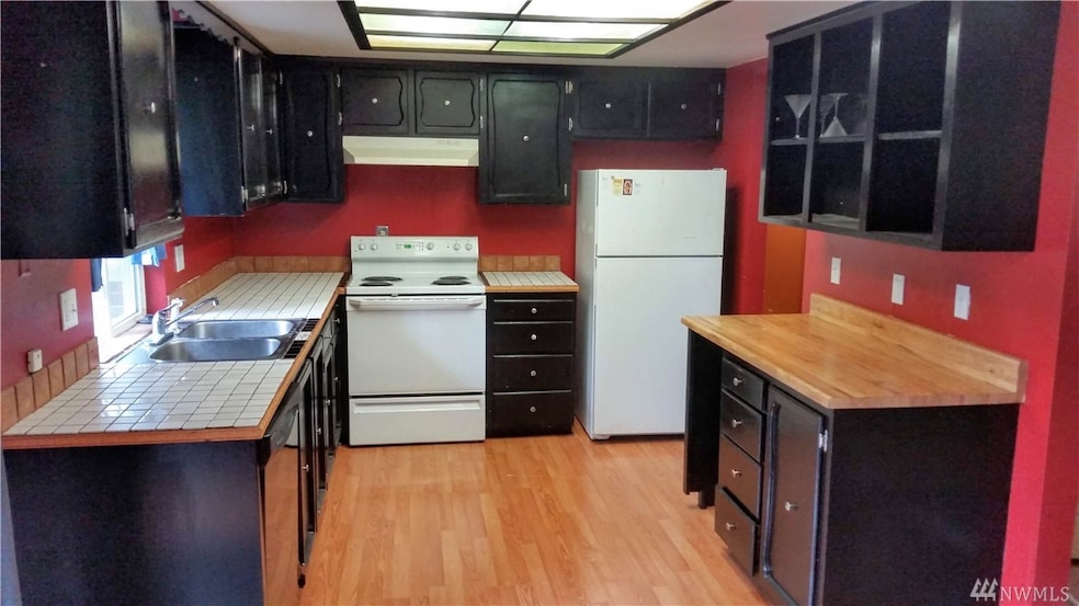 5018 88th St SW, Mukilteo, WA 98275 - photo 1