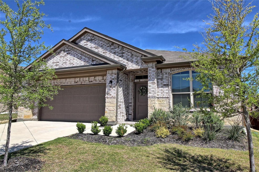 1116 Eastland Ln, Weatherford, TX 76087 - photo 1