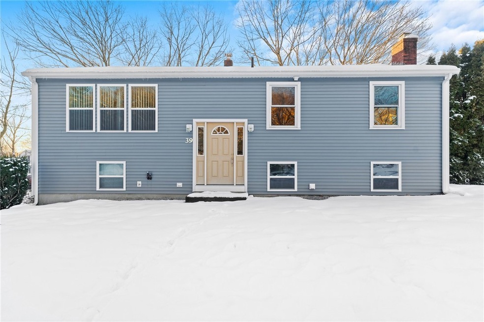 39 Campbell St, West Warwick, RI 02893 - photo 1