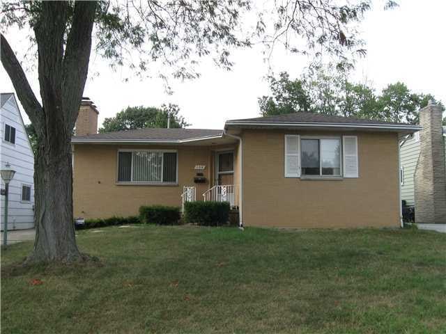 134 Desantis Dr, Columbus, OH 43214 - photo 1