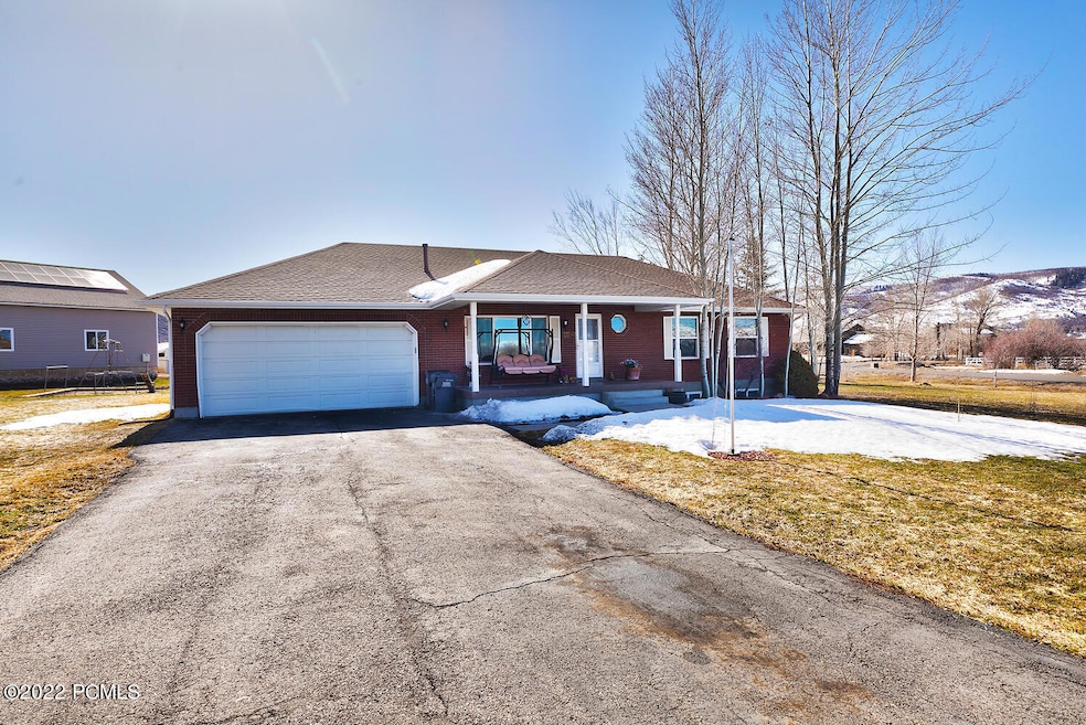 2985 Highland Loop Kamas UT-large-001-03