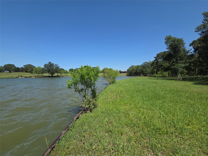 For Sale $275,000 • Co-Listing Agent