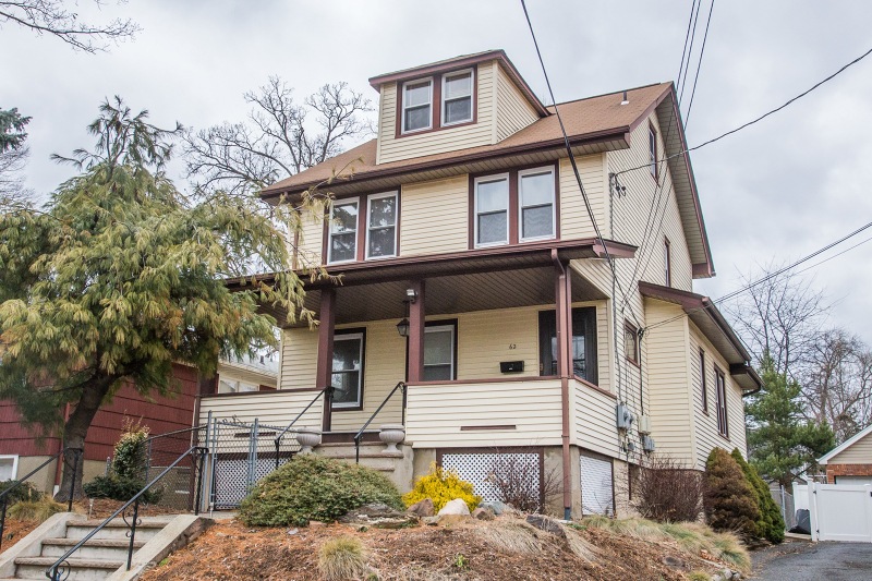 62 Rowland Ave, Clifton, NJ 07012 - photo 1