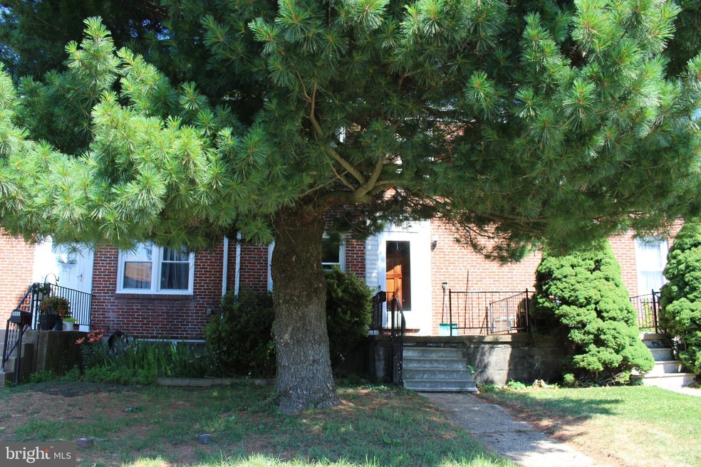 6104 Mount Ridge Rd, Catonsville, MD 21228 - photo 1