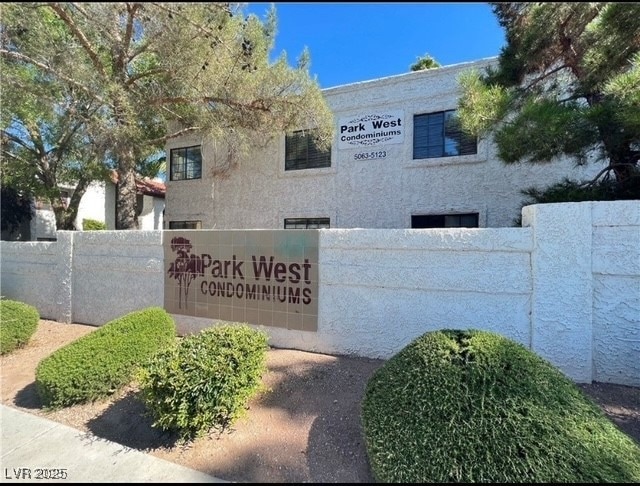 5117 Eldora Ave unit 4, Las Vegas, NV 89146 - photo 1