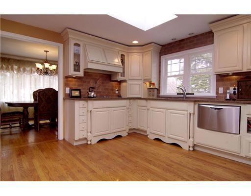 6 Mowry Rd, Smithfield, RI 02917 - photo 1