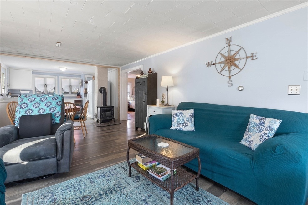 1 N St, Newburyport, MA 01950 - photo 1