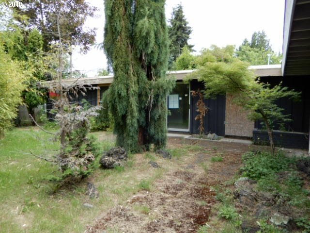 883 Classic Place, Eugene, OR 97401 - photo 1
