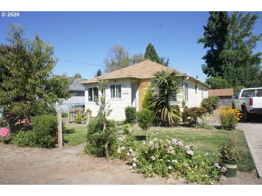 162 6th St, Dayton, OR 97114 - photo 1