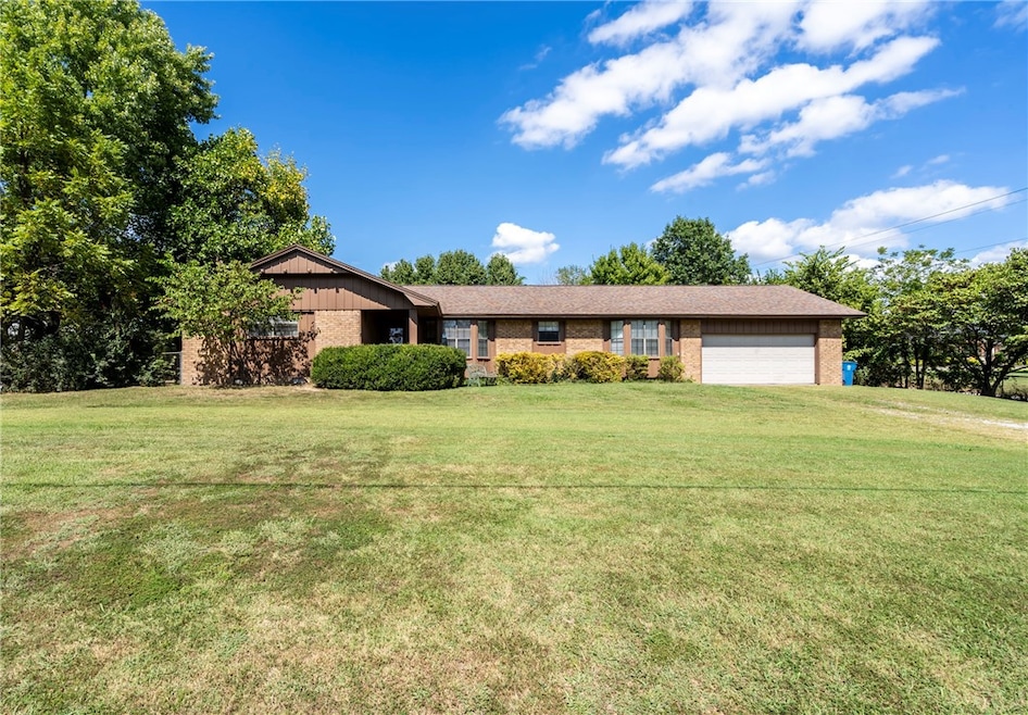 1298 E Main St, Gentry, AR 72734 - photo 1