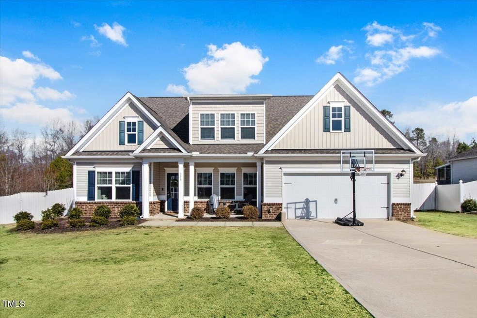 01-370 Highland Rhodes Dr-1
