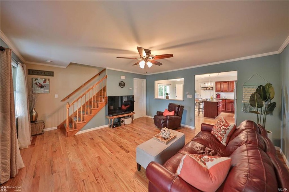 355 S New St, Nazareth, PA 18064 - photo 1