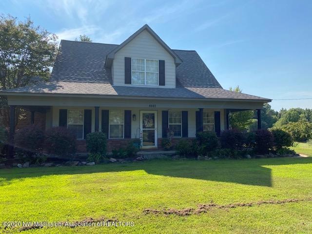 4441 Holly Springs .front