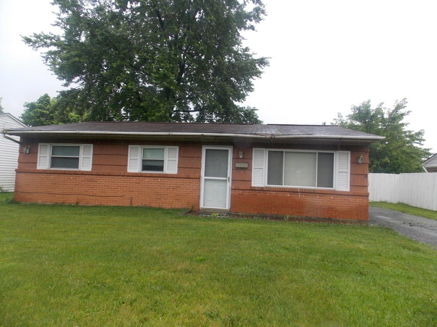 welcome to 5121 Mapleridge